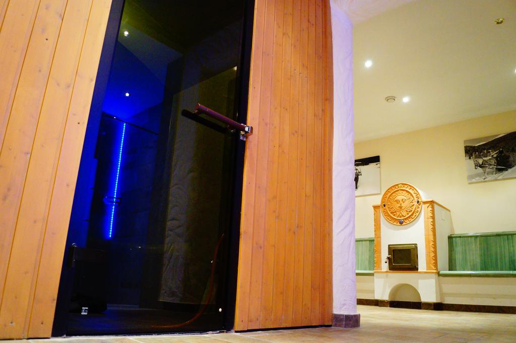 Hotel Garni Lamm Nauders Exterior foto